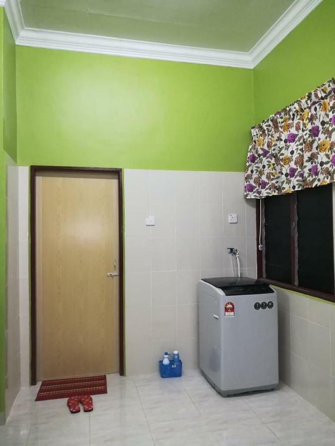 קואלה טרנגאנו Homestay Damai Yusmila מראה חיצוני תמונה